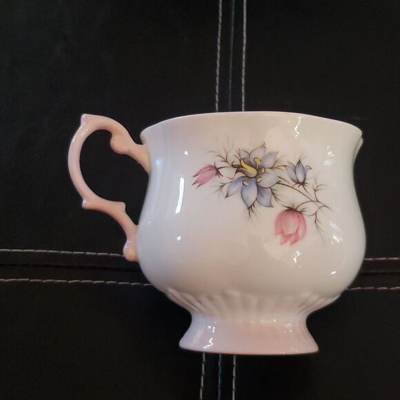 Vintage QUEEN'S Fine Bone China Tea Cup Saucer Rosina England 1875 Floral Rare - Picture 7 of 8